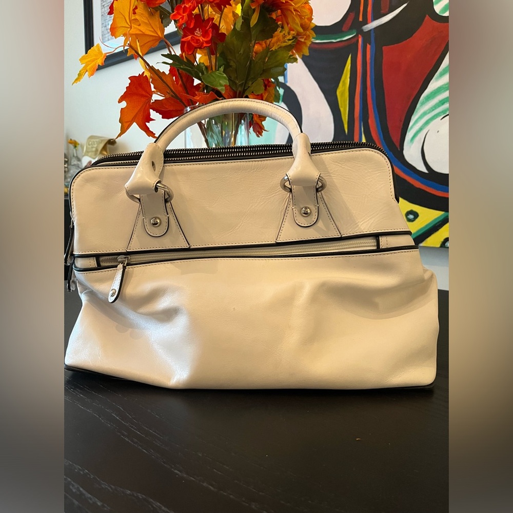Beautiful MODALU Handbag - Picture 3 of 11